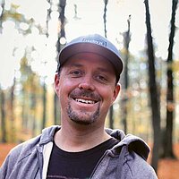 Tim Schustereit Auf diesem Bild sieht man den Bestatter Tim Schustereit.